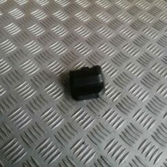 Priekšējā kreisā sēdekļa sliežu apdare priekš VOLVO V70 2009