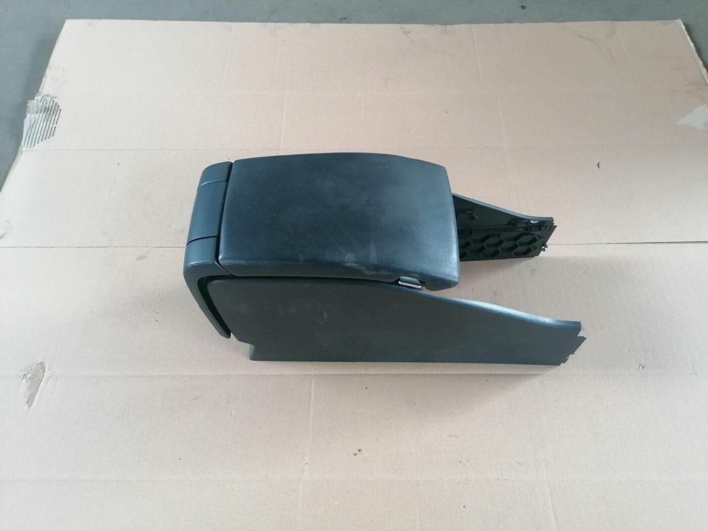 Roku balsts priekš VOLVO V70 2009