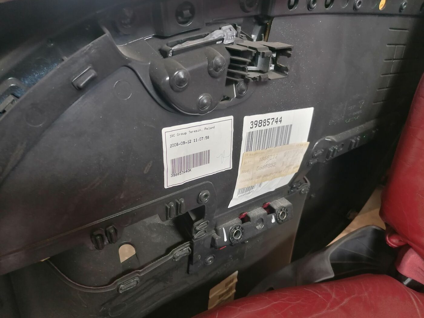 Sēdekļu komplekts priekš VOLVO V70 2009 5 Sēdekļu komplekts priekš VOLVO V70 2009