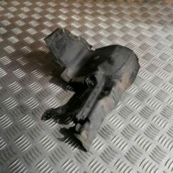 Ieplūdes gaisa deflektors, pa labi priekš VOLVO V70 2009