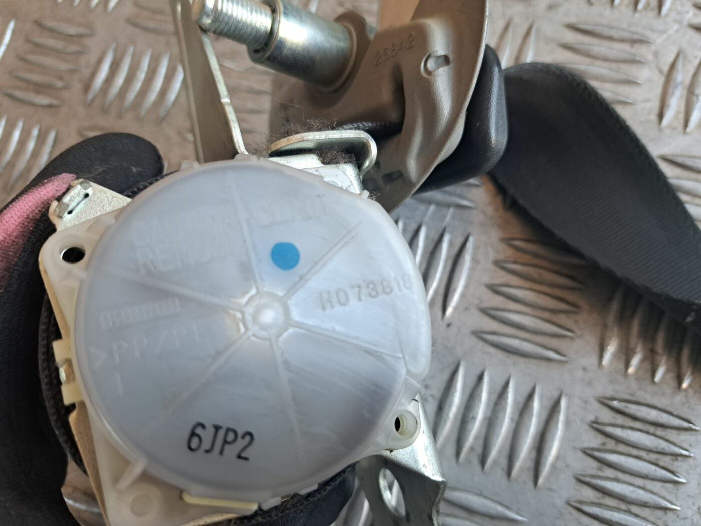 Aizmugurējā labā drošības josta priekš TOYOTA RAV 4 2006 6 Aizmugurējā labā drošības josta priekš TOYOTA RAV 4 2006