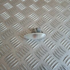 Pagrieziena signala lukturis priekš TOYOTA RAV 4 2006