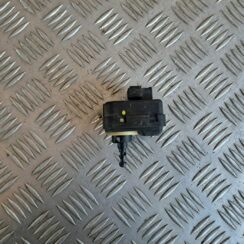 Lukturu augstuma regulēšanas korektors priekš TOYOTA RAV 4 2006