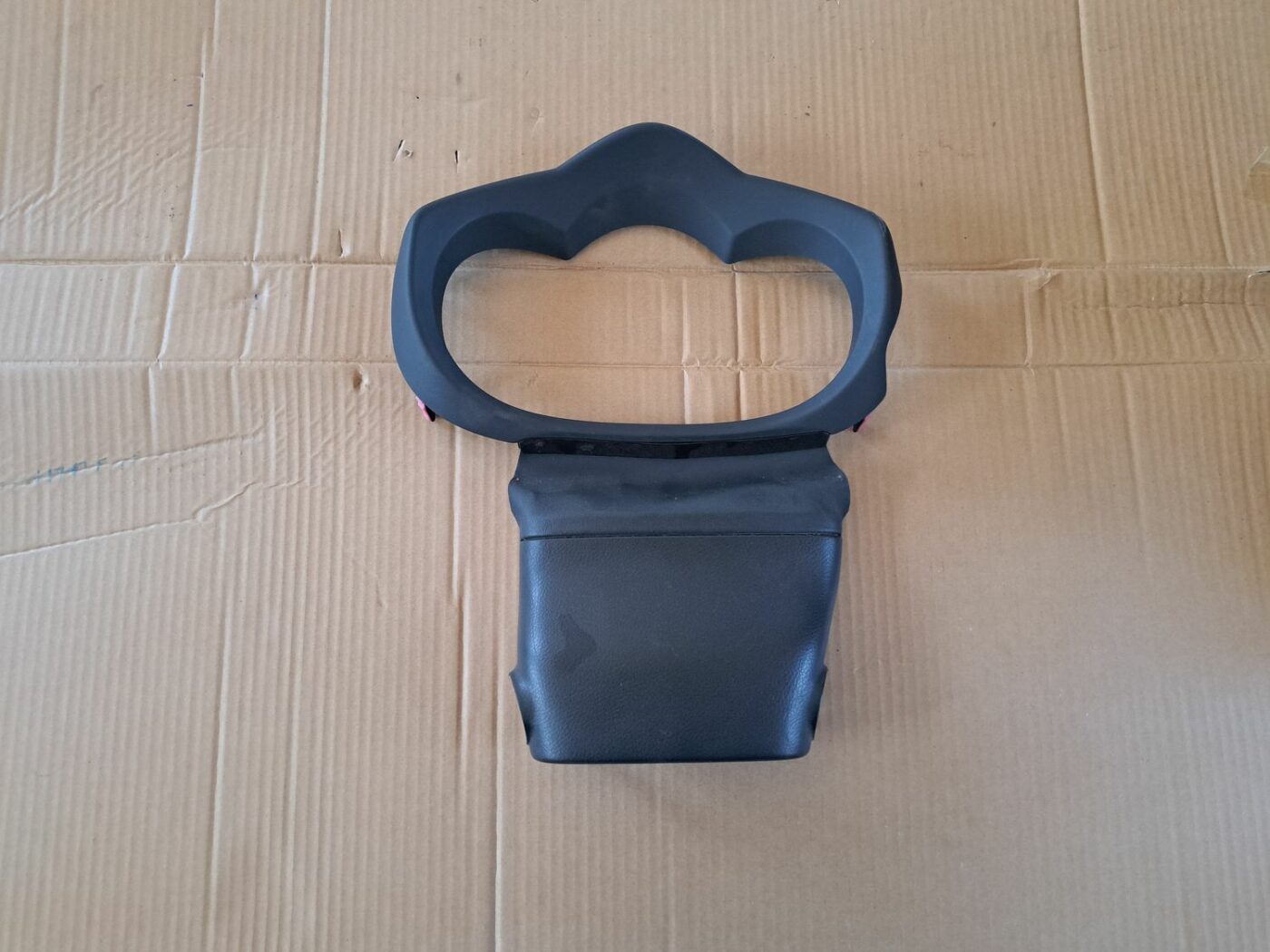 Spidometra apdare priekš TOYOTA RAV 4 2006