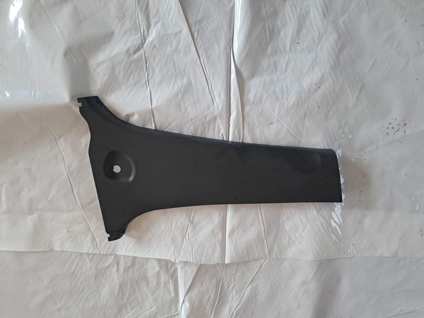 Vidējas salona statnes apdare priekš TOYOTA RAV 4 2006