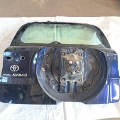 Bagāžnieka vāks priekš TOYOTA RAV 4 2006