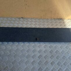 Bagāžnieka grīdas daļa priekš TOYOTA RAV 4 2006