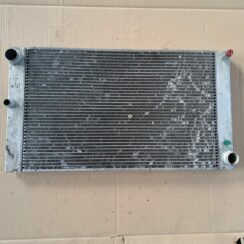 Dzesēšanas radiators priekš BMW 525 E60 2004 BLACK