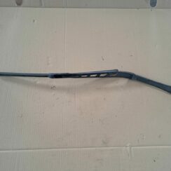 Vējstikla slotiņa priekš BMW 525 E60 2004 BLACK