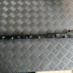 Degvielas sadales caurule priekš BMW 525 E60 2004 BLACK