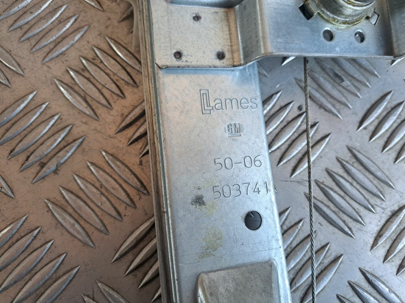 Stikla pacelšanas mehānisms aizmugurējais kreisais priekš OPEL CORSA 2007