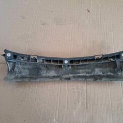 Aizmugurējā bufera centrālais stiprinājums priekš OPEL CORSA 2007