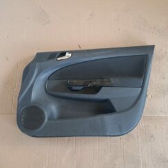 Priekšējo labo durvju apdare priekš OPEL CORSA 2007