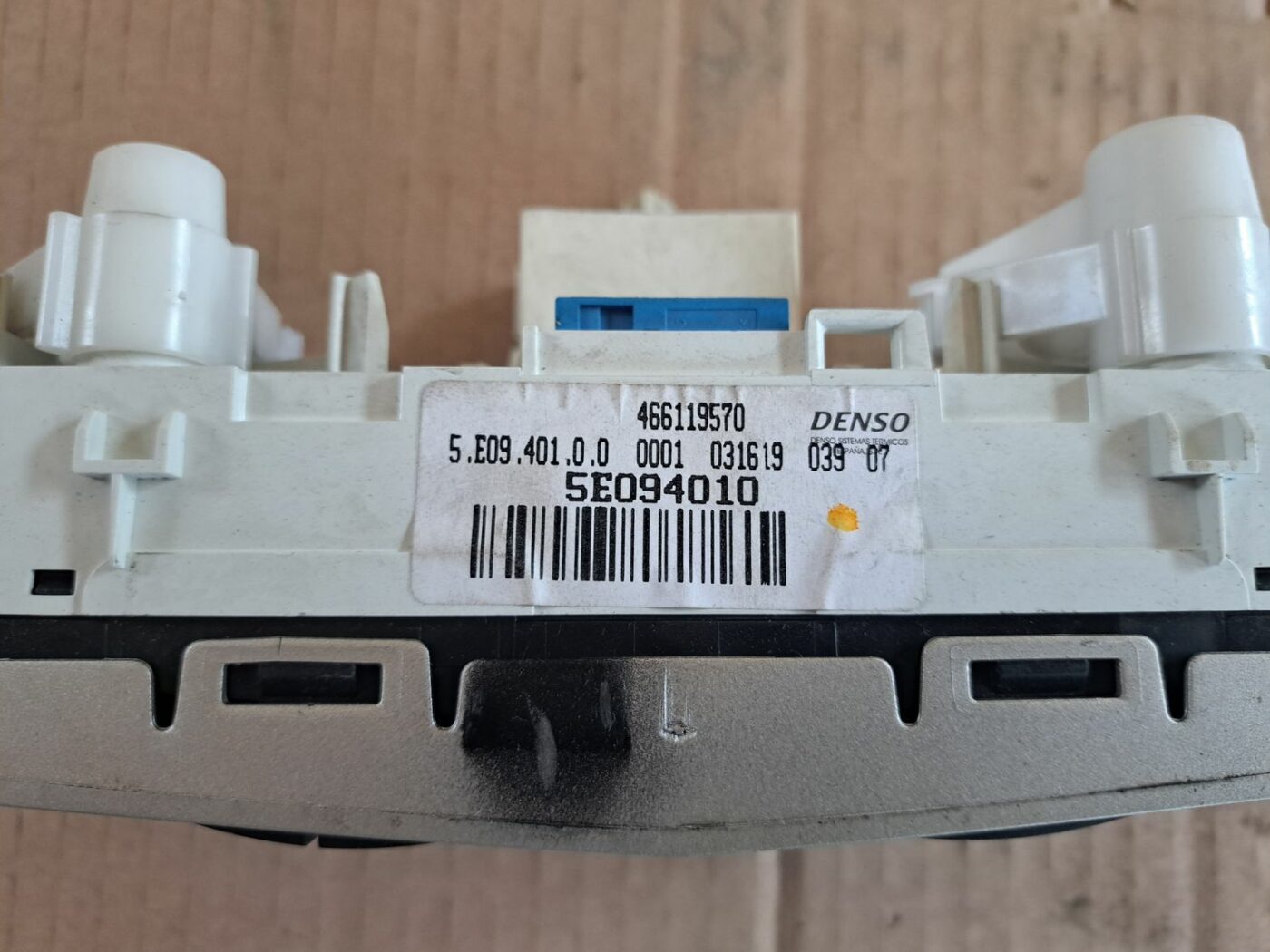 Klimata kontroles bloks priekš OPEL CORSA 2007 4 Klimata kontroles bloks priekš OPEL CORSA 2007