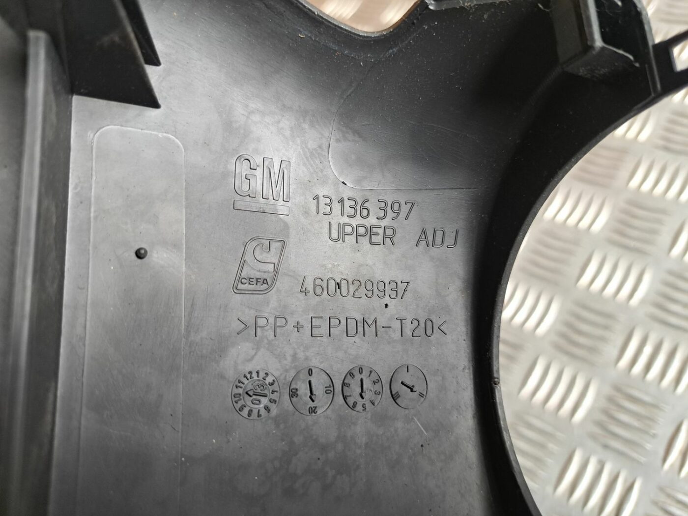 Stūres statnes putekļu aizsargs (salonā) priekš OPEL MERIVA 2004