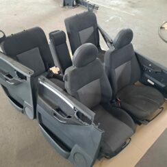 Sēdekļu komplekts priekš OPEL MERIVA 2004