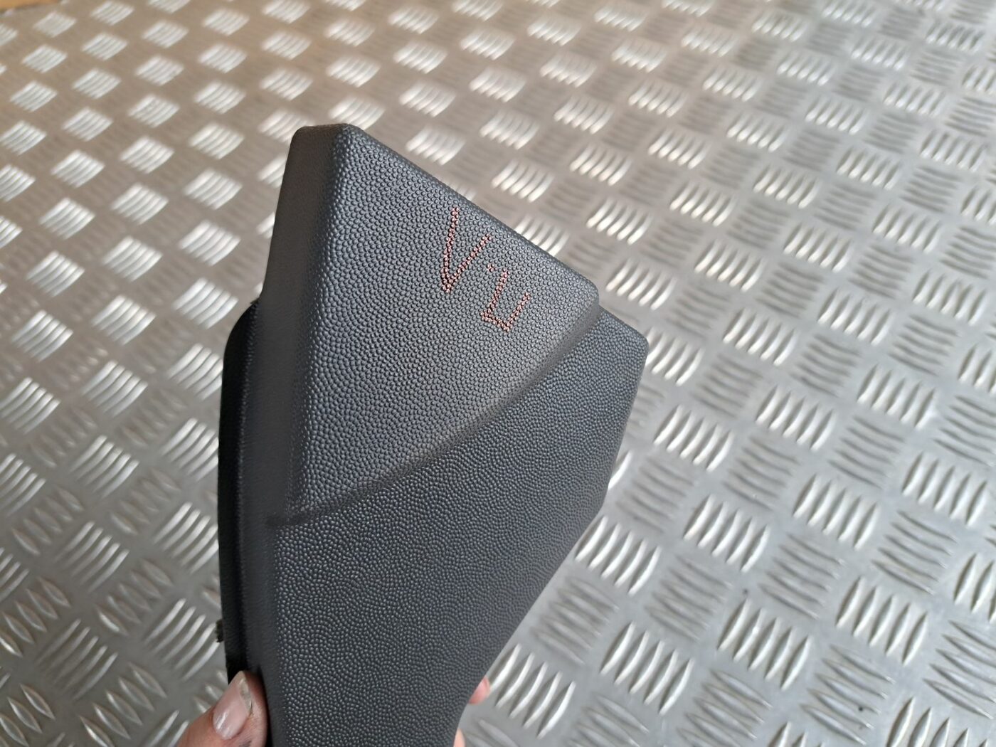 Durvju spoguļa apdares uzlika salonā (bez skaļruņa) priekš OPEL MERIVA 2004 5 Durvju spoguļa apdares uzlika salonā (bez skaļruņa) priekš OPEL MERIVA 2004