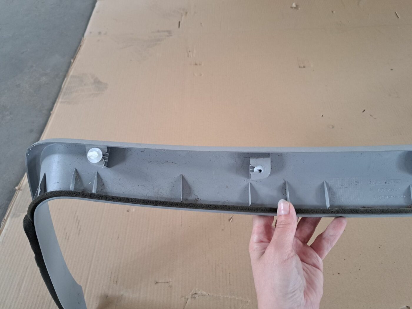 Bagāžnieka vāka apdare priekš OPEL MERIVA 2004