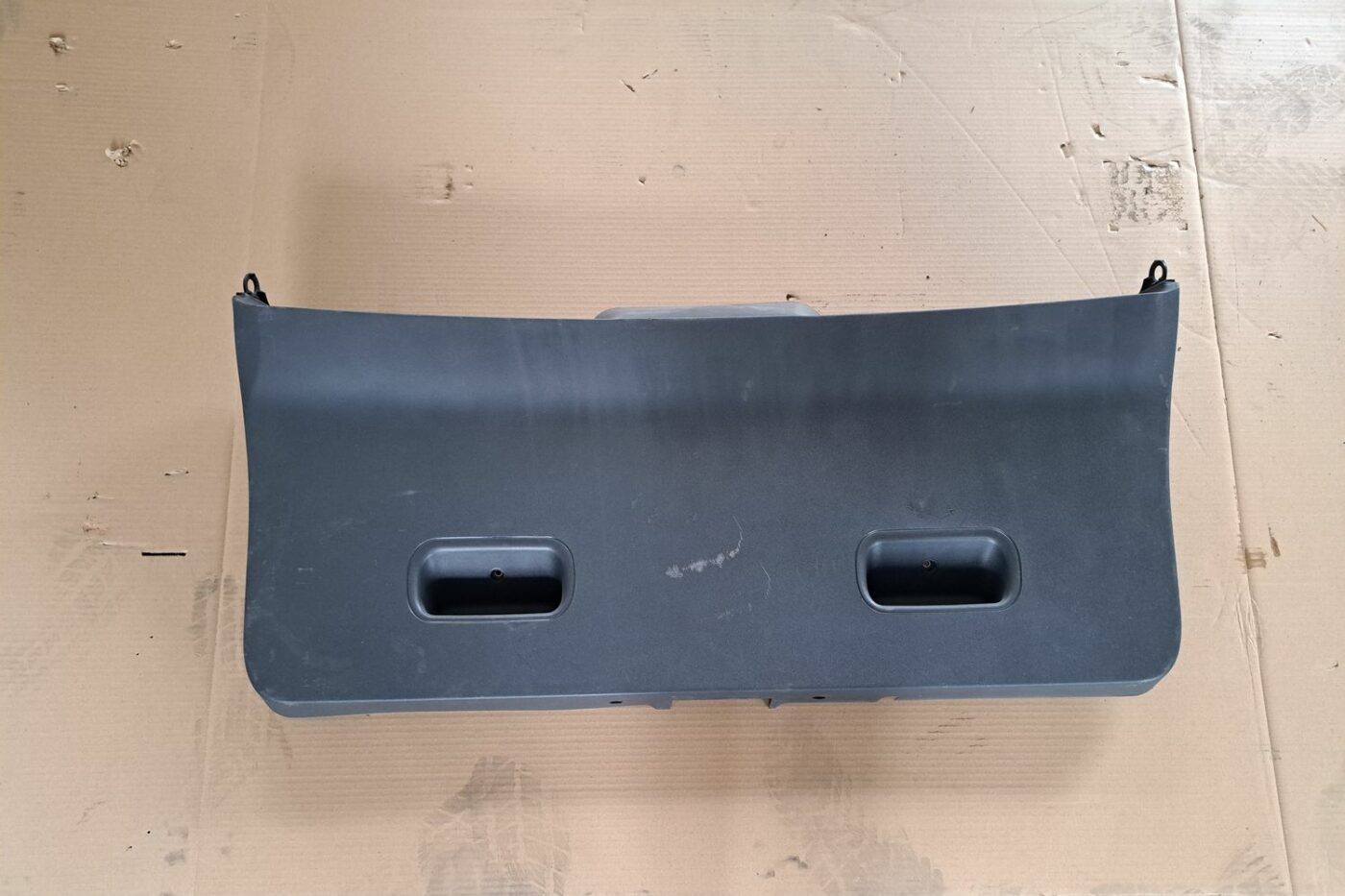 Bagāžnieka vāka liela apdare priekš OPEL MERIVA 2004 1 Bagāžnieka vāka liela apdare priekš OPEL MERIVA 2004