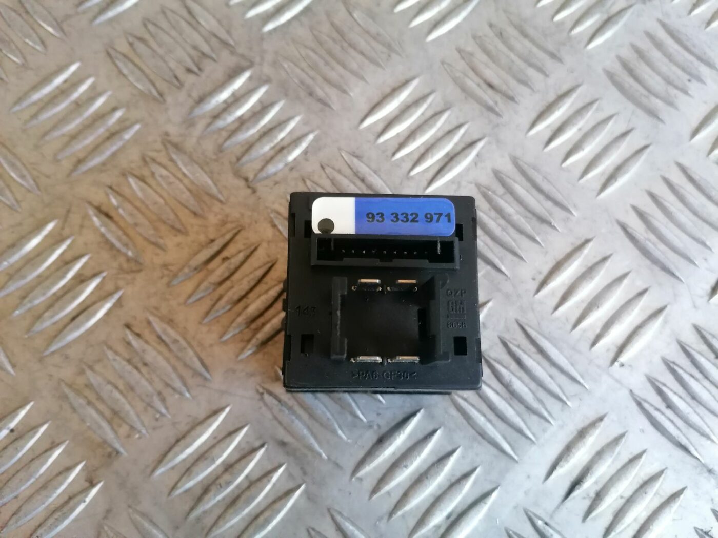 Sēdekļa apsildes ieslēgšanas poga priekš OPEL MERIVA 2004 4 Sēdekļa apsildes ieslēgšanas poga priekš OPEL MERIVA 2004