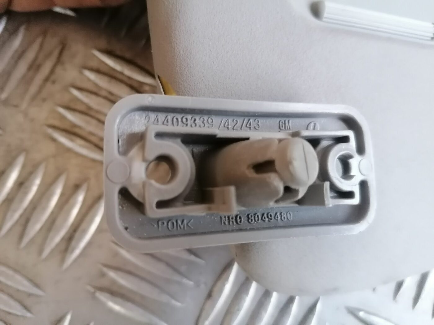 Saules aizsargs priekš OPEL MERIVA 2004 4 Saules aizsargs priekš OPEL MERIVA 2004