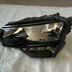 Priekšējais kreisais lukturis priekš Skoda Karoq 2017-2023