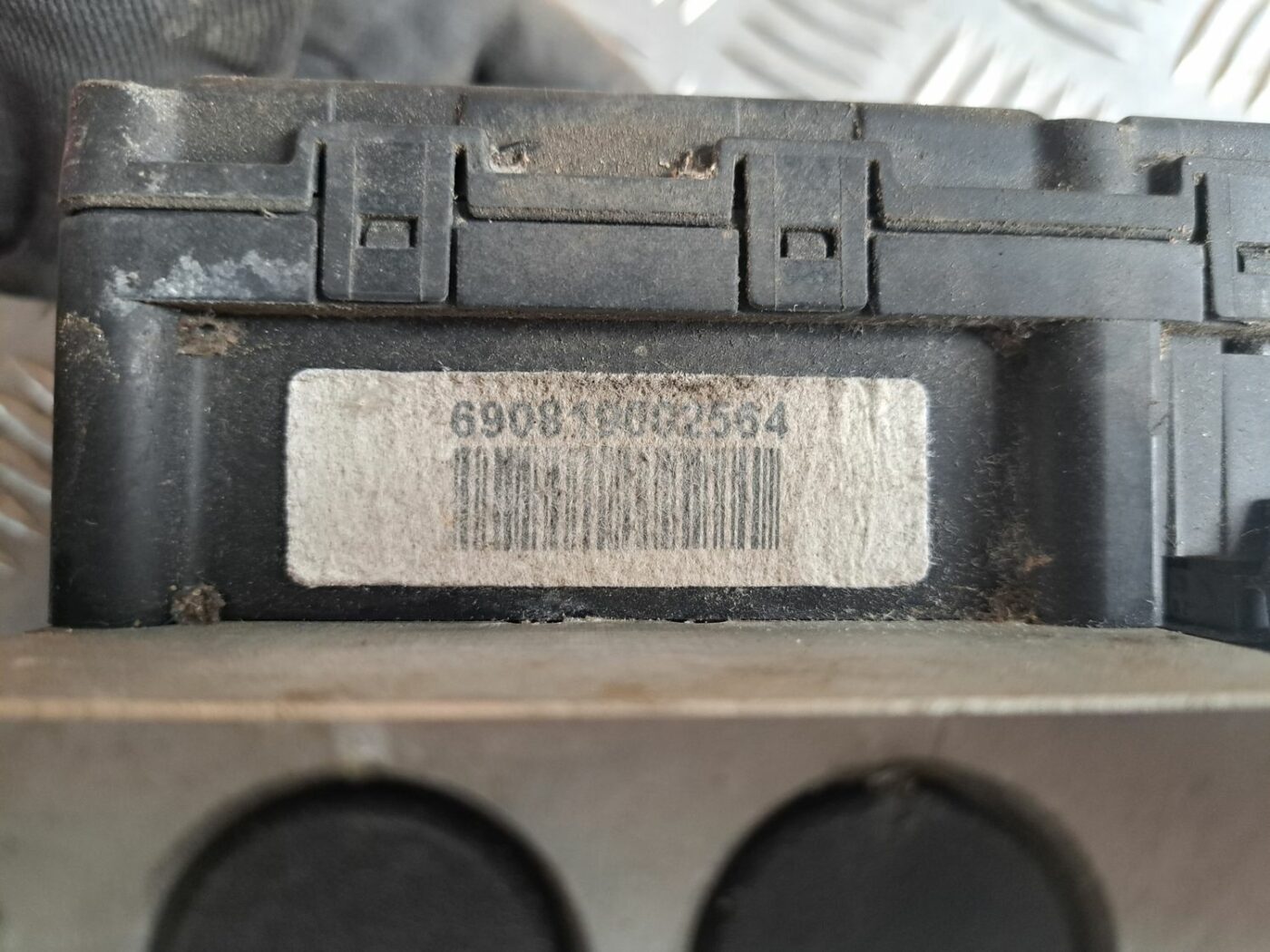 ABS bloks priekš VW GOLF IV 1999 5 ABS bloks priekš VW GOLF IV 1999