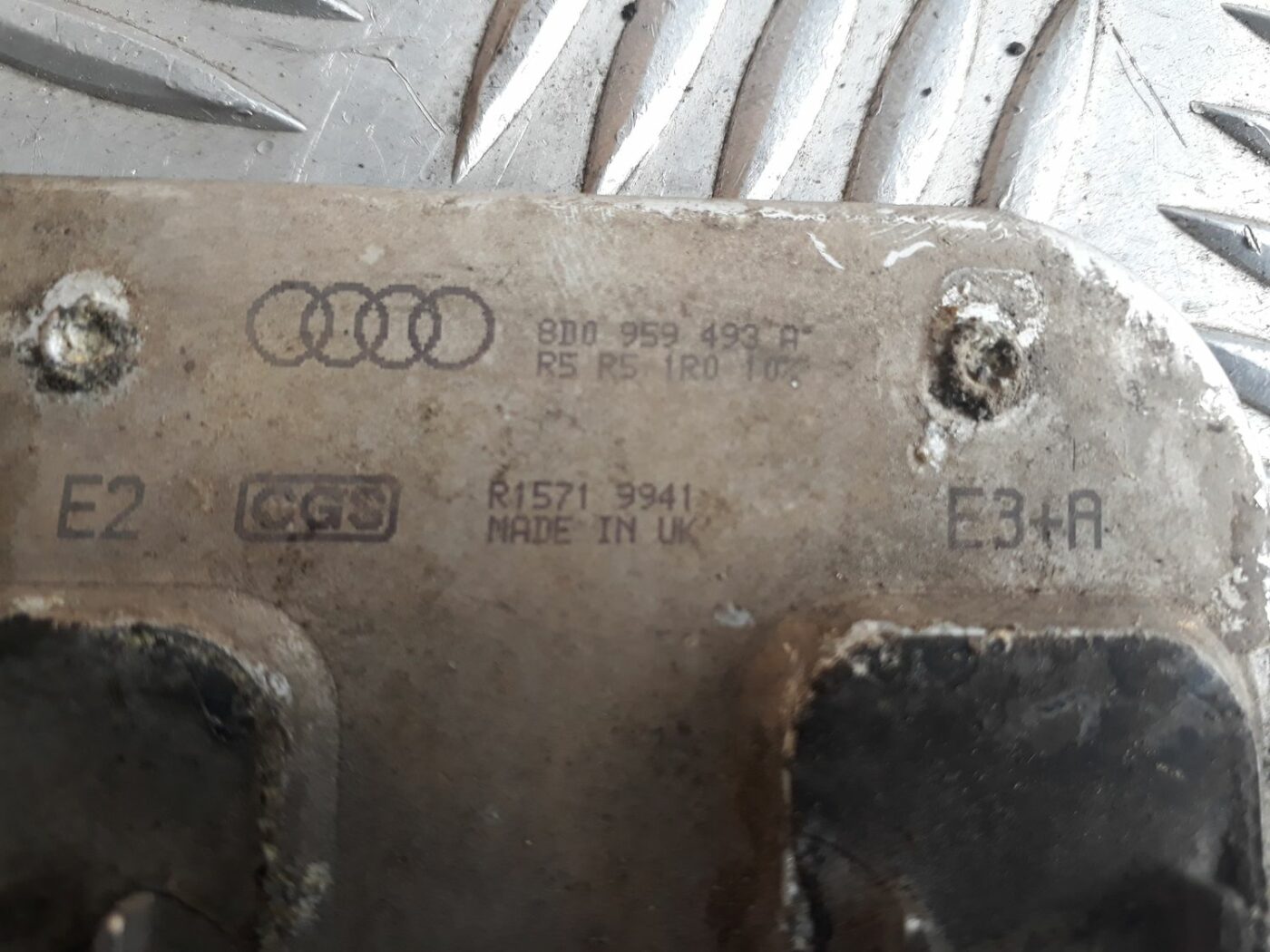 Ventilatora releja priekš AUDI A4 2000 AVANT 3 Ventilatora releja priekš AUDI A4 2000 AVANT