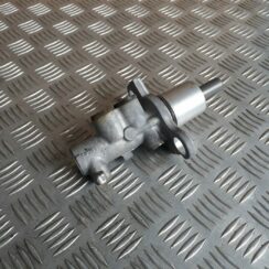 Bremžu pastiprinātāja galvenais cilindrs priekš AUDI A4 2000 AVANT