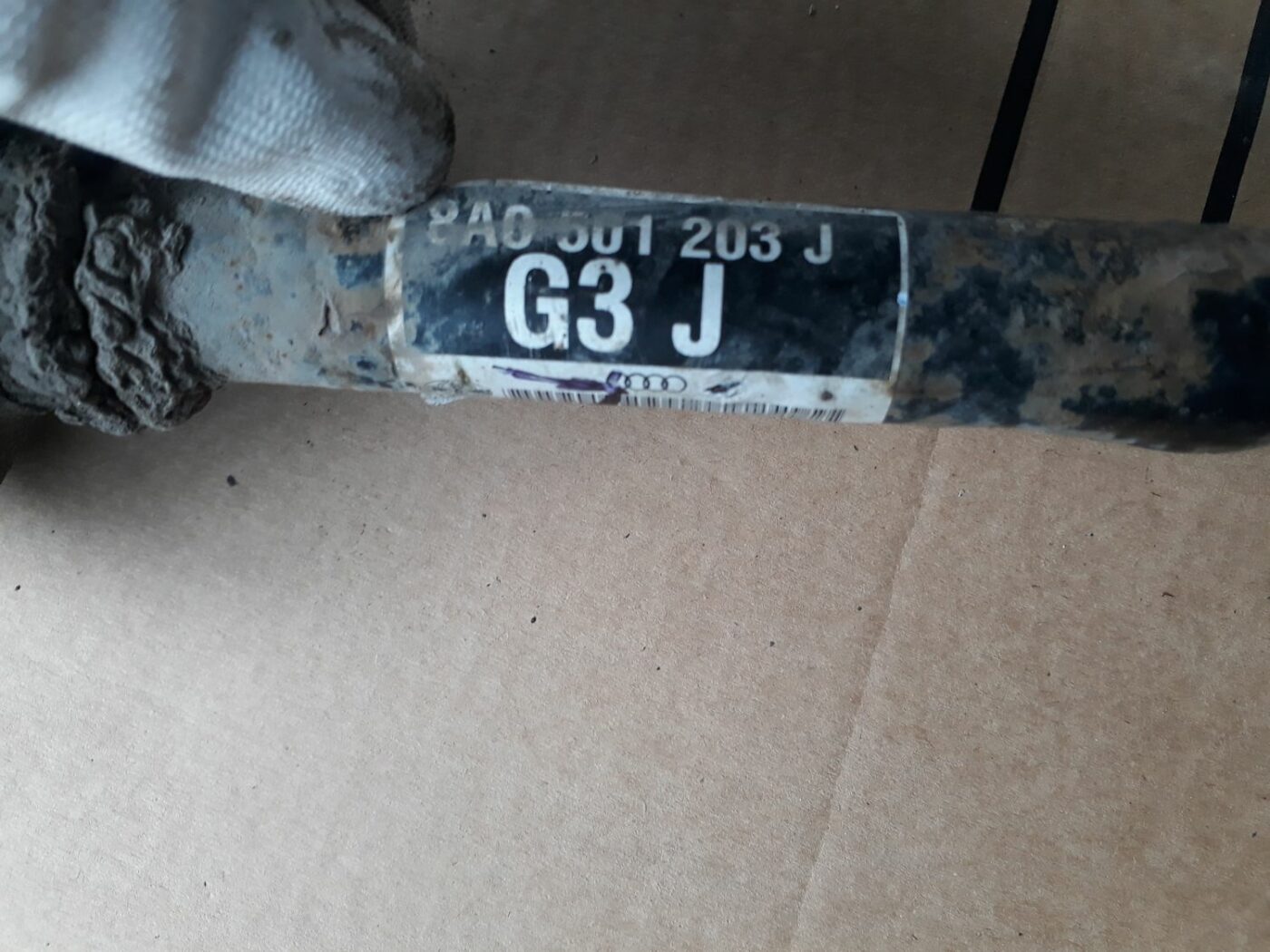 Pusass aizmugurē priekš AUDI A4 2000 AVANT 4 Pusass aizmugurē priekš AUDI A4 2000 AVANT