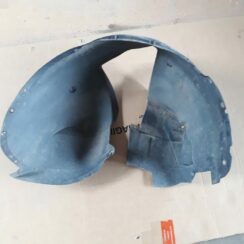 Priekšējais labais paspārns priekš VOLVO S60 2007