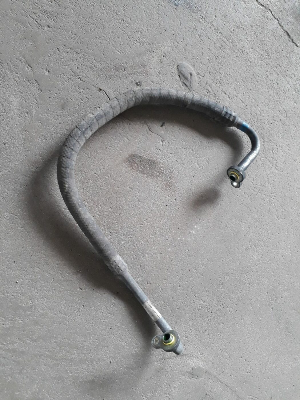 Gaisa kondicioniera caurule priekš VOLVO S60 2007