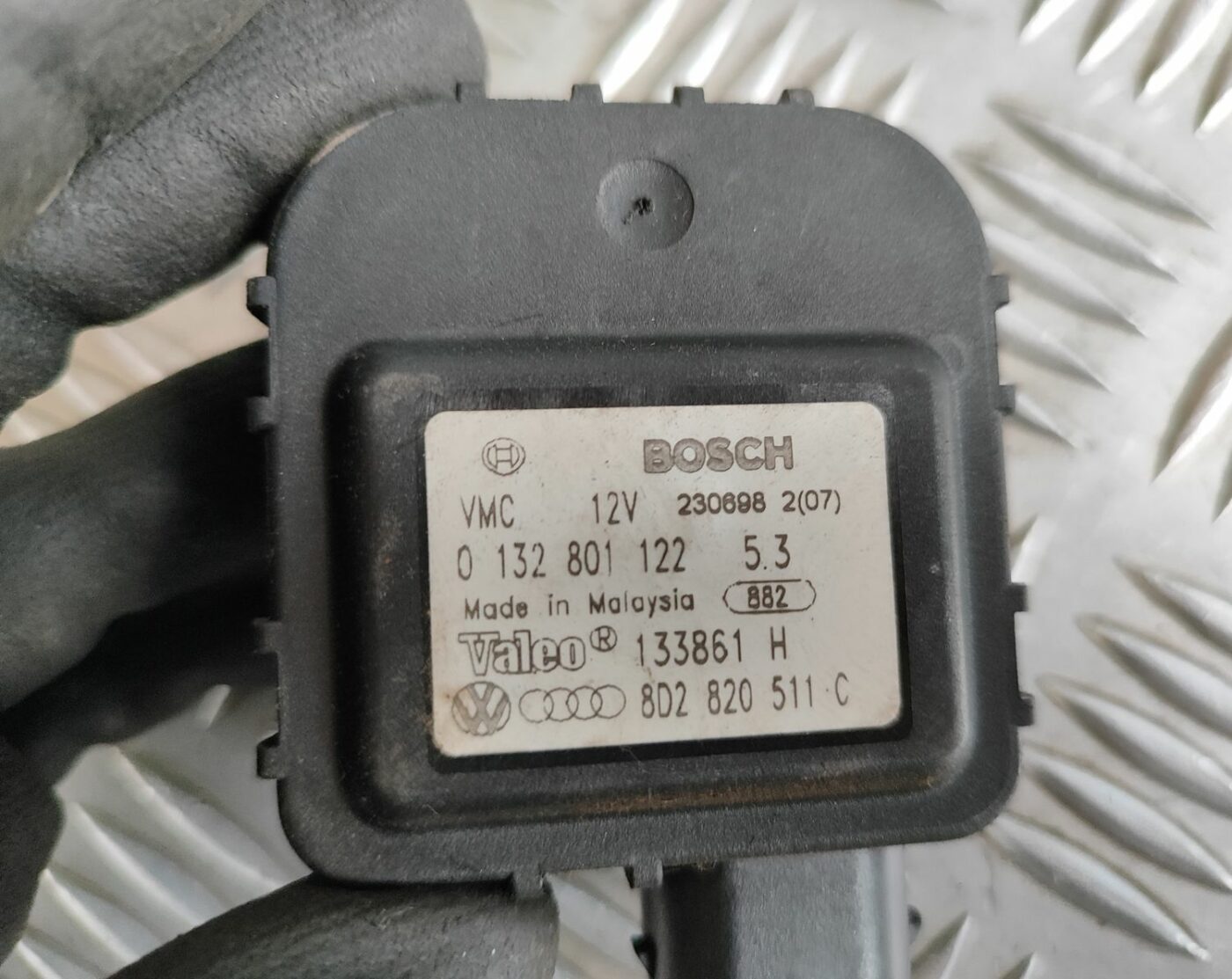 Apsildes sistēmas aktuators priekš VW GOLF IV 1999