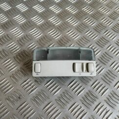 Priekšējo sēdvietu apgaismojums priekš VW GOLF IV 1999