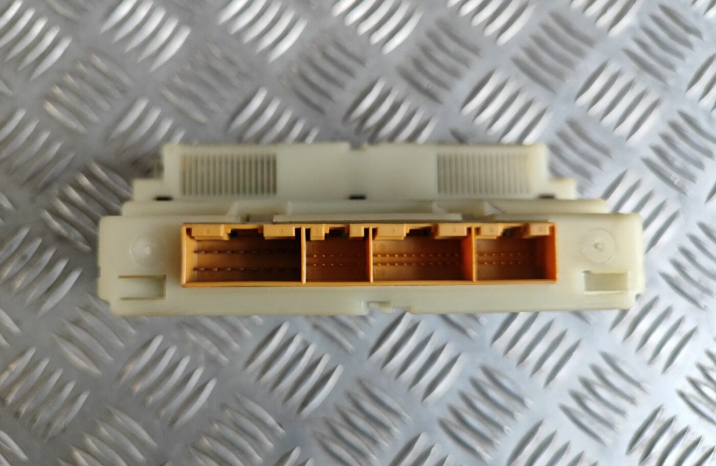 Klimata kontroles bloks priekš VW GOLF IV 1999 4 Klimata kontroles bloks priekš VW GOLF IV 1999