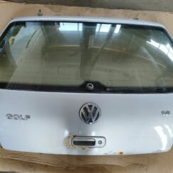 Bagāžnieka vāks priekš VW GOLF IV 1999
