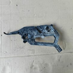 Priekšēja luktura kronšteins priekš SKODA OCTAVIA 2008