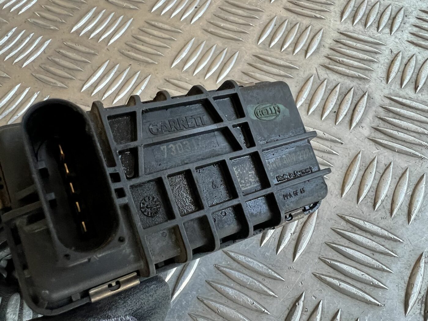 Turbīnas vadības bloks priekš VOLVO S60 2007