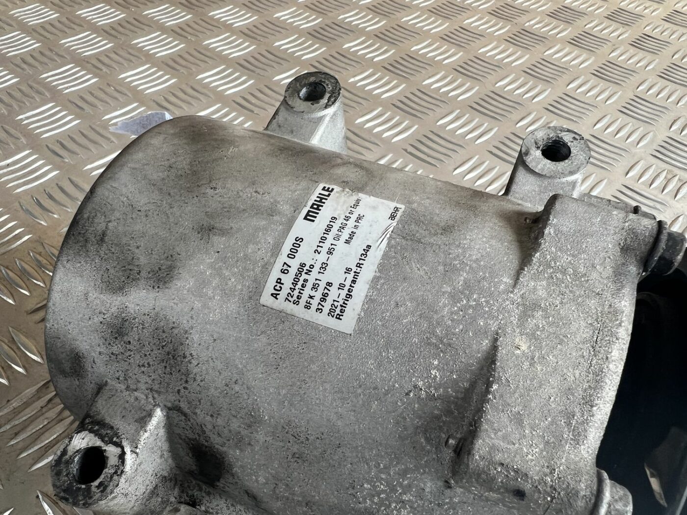 Gaisa kondicioniera kompresors priekš VOLVO S60 2007