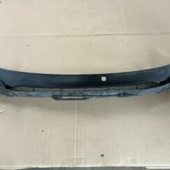 Vējstikla uzlikas (deflektora) režģis priekš VOLVO S60 2007