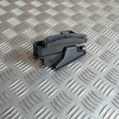 Aizmugurēja bufera kronšteins priekš AUDI A6 AVANT 2006