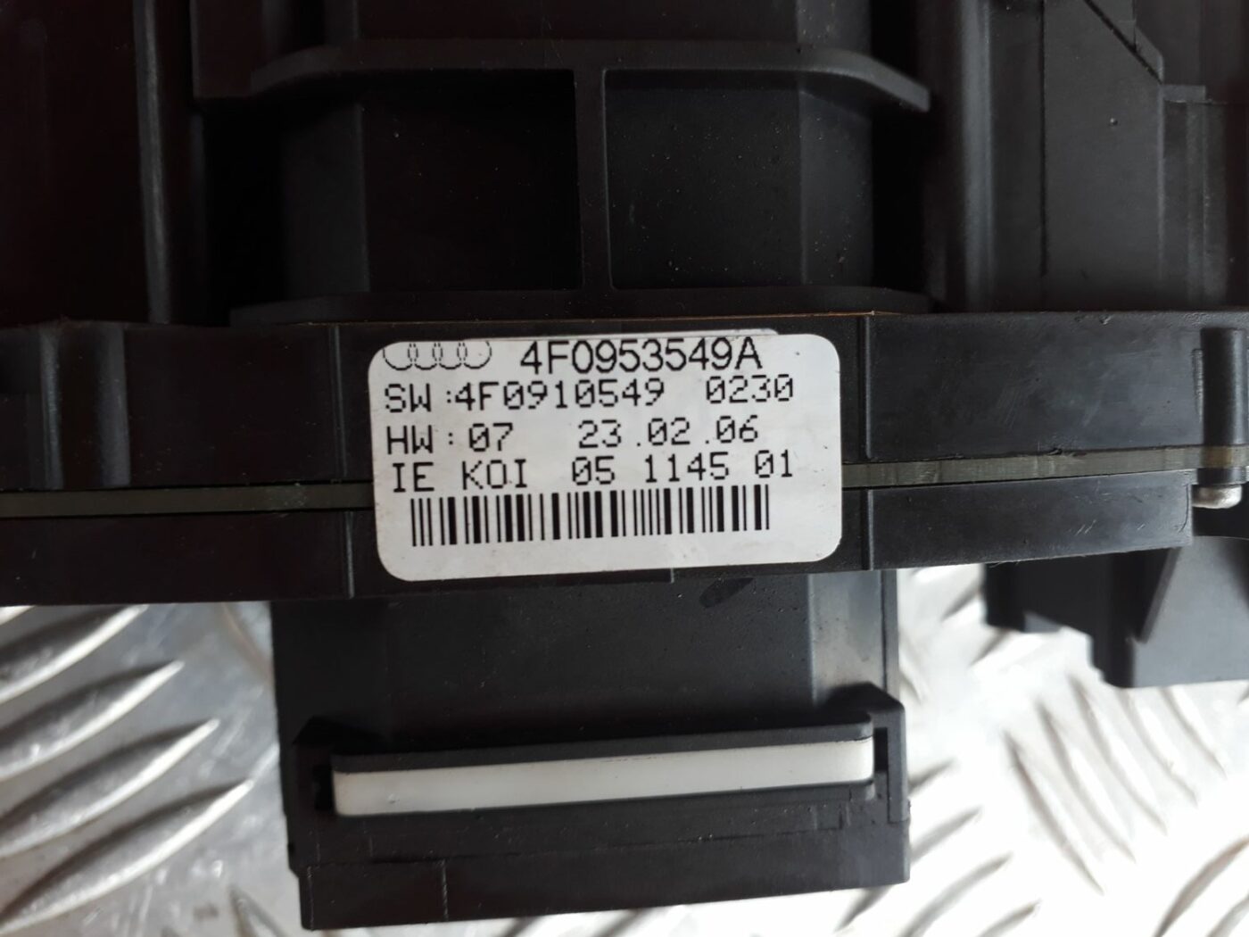 Stūres statnes slēdzis priekš AUDI A6 AVANT 2006 5 Stūres statnes slēdzis priekš AUDI A6 AVANT 2006