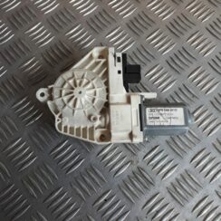 Elektrisko stiklu motors priekš AUDI A6 AVANT 2006