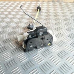 Aizmugurējo kreiso durvju slēdzene priekš AUDI A6 AVANT 2006