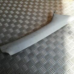 Priekšējas salona statnes apdare priekš AUDI A6 AVANT 2006