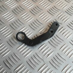 Dzinēja kronšteins priekš AUDI A6 AVANT 2006