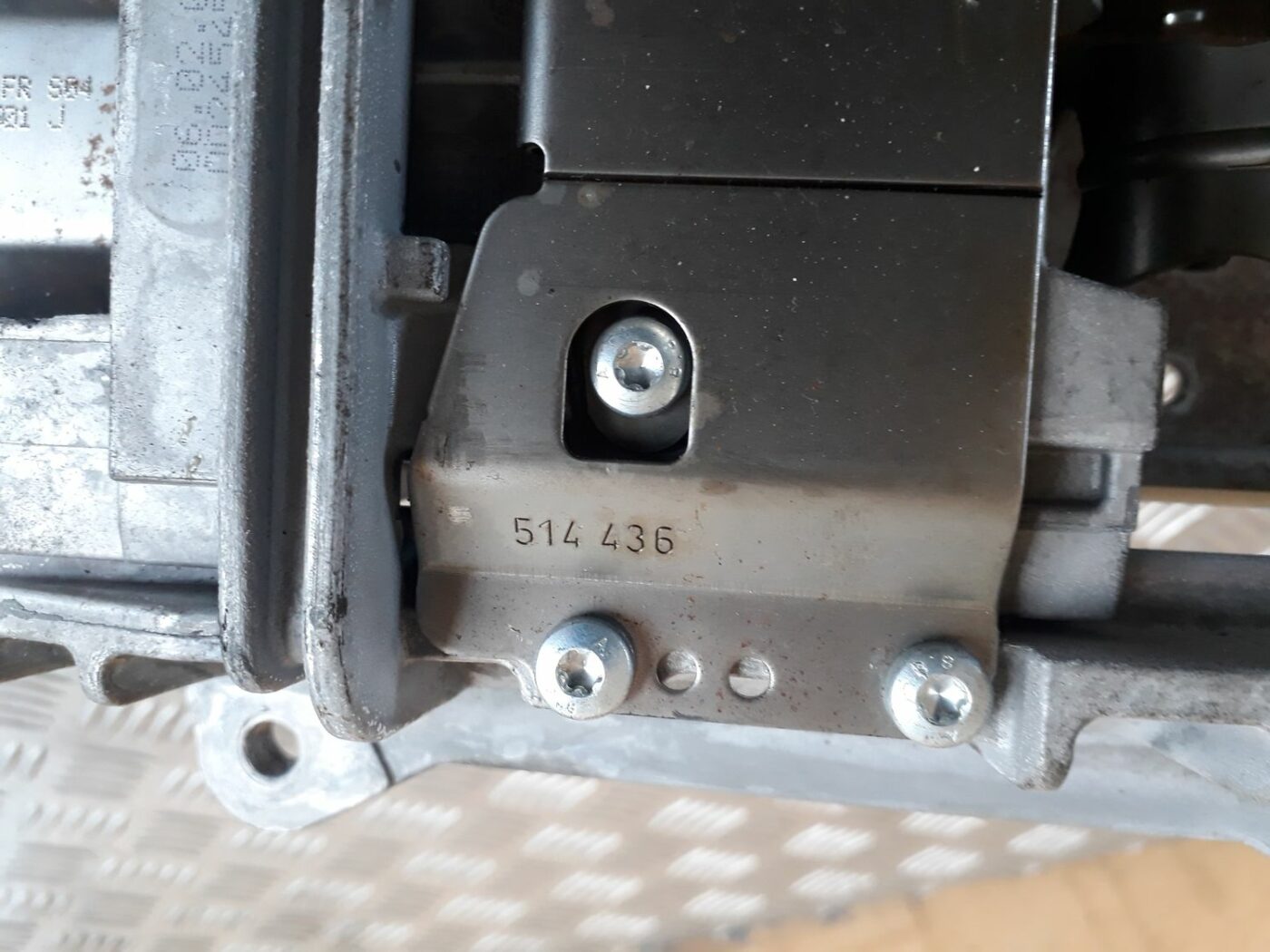 Stūres statne priekš AUDI A6 AVANT 2006 4 Stūres statne priekš AUDI A6 AVANT 2006