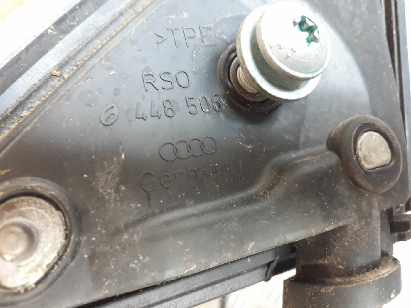 Ārējais spogulis, pa labi priekš AUDI A6 AVANT 2006