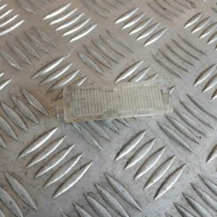 Apgaismojums aizmugurējā statņa apdarē priekš BMW 530D E61 2006 TOURING BLUE