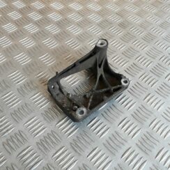 Dzinēja kronšteins priekš BMW 530D E61 2006 TOURING BLUE